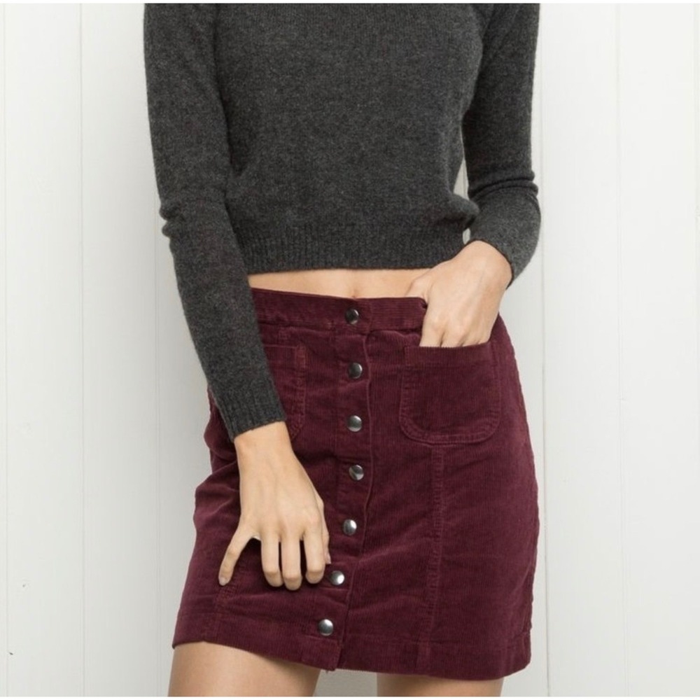 Melville Burgundy Corduroy Button Front Mini Skirt Womens Medium Wine Red A-Line